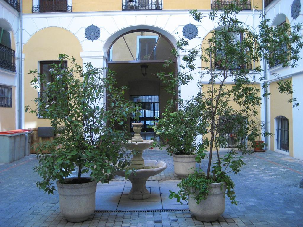 Hostal Huespedes Toledo Madrid Buitenkant foto