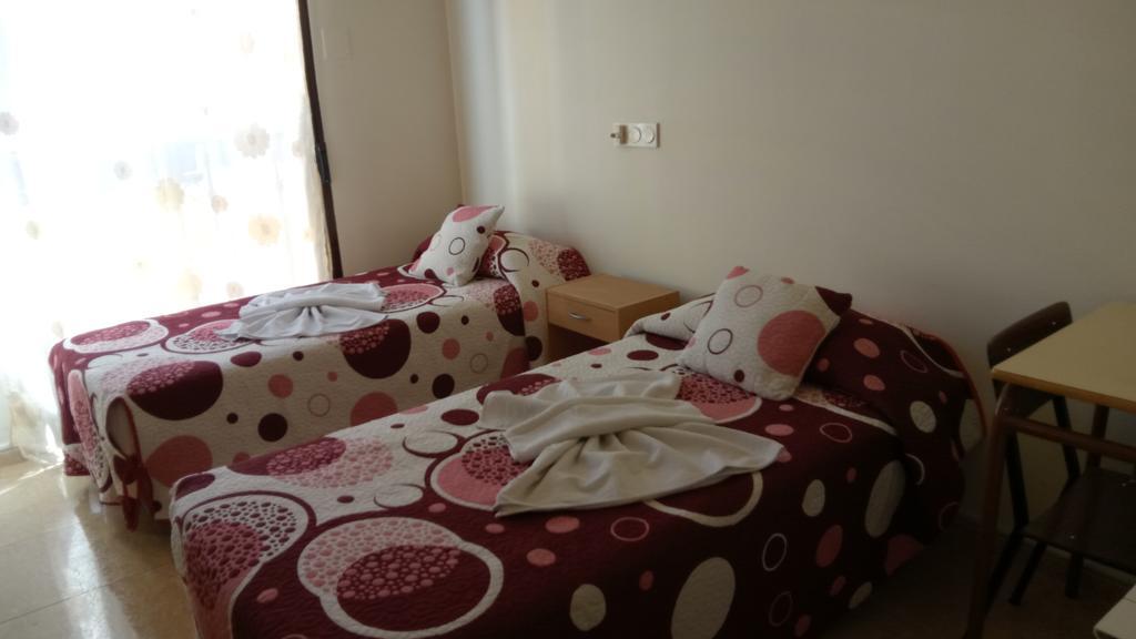 Hostal Huespedes Toledo Madrid Buitenkant foto